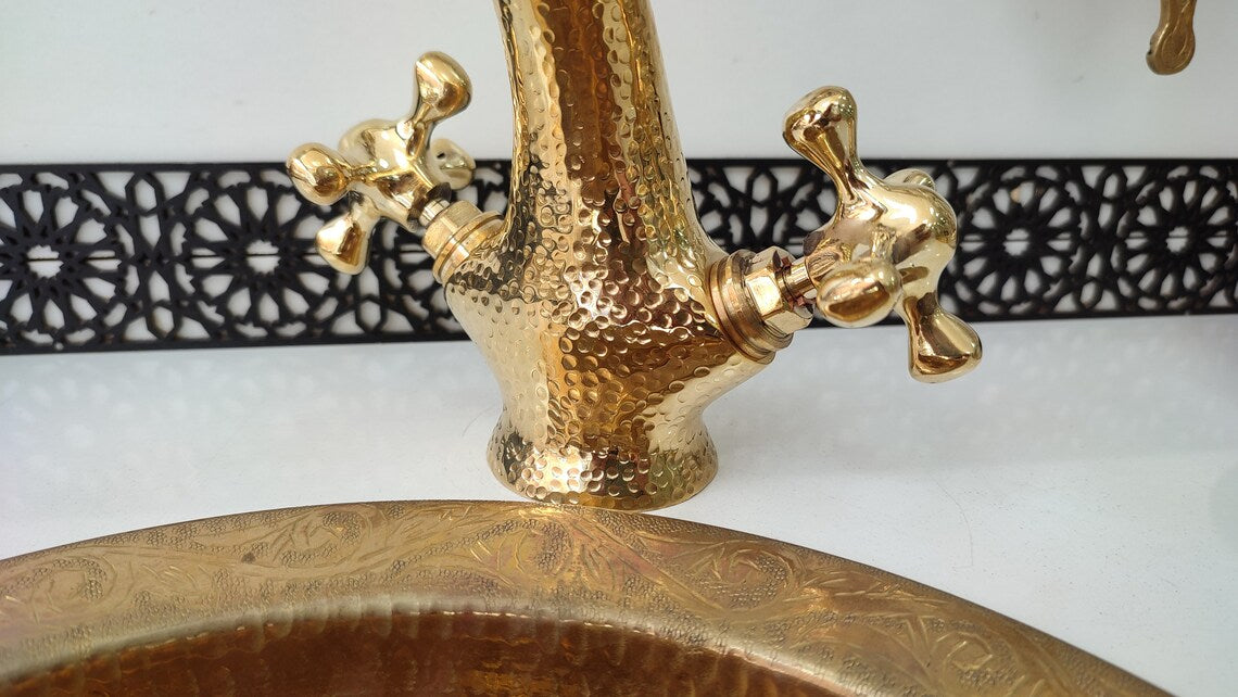 Bathroom sink faucet mixer tap with hammered gold finish